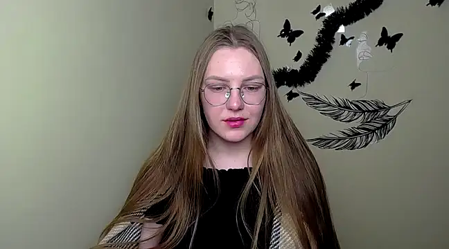 Snapshot of _AlMamiyy_ chatting on February 24, 1:24 am  AlMamiyy  online show from February 24, 1:24 am