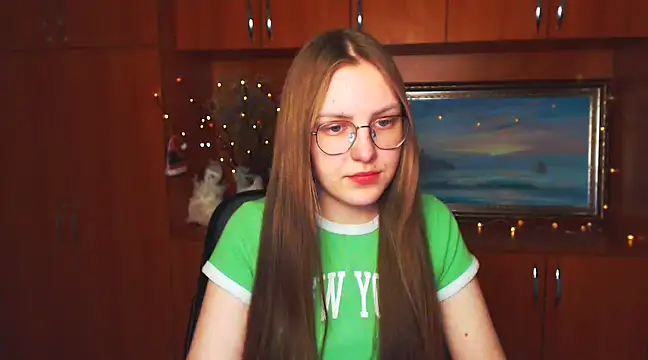 Snapshot of _AlMamiyy_ chatting on March 4, 5:13 pm  AlMamiyy  online show from March 4, 5:13 pm