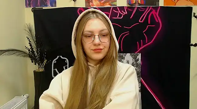 Snapshot of _AlMamiyy_ chatting on March 15, 7:53 am  AlMamiyy  online show from March 15, 7:53 am