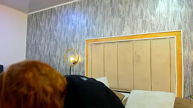 RoxieJackson online show from November 24, 11:32 am