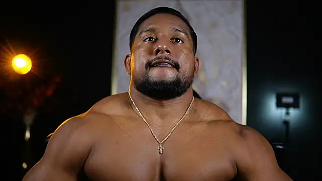 CallumMuscle online show from September 10, 6:08 pm