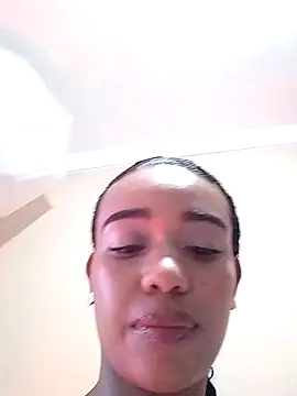 evafoxs online show from January 8, 7:03 am