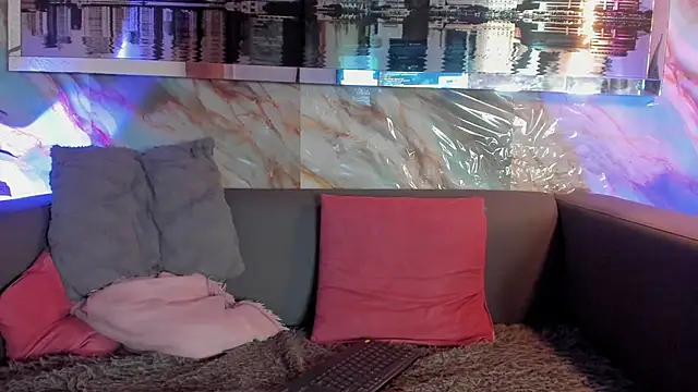 Layla 707 online show from March 12, 3:35 am