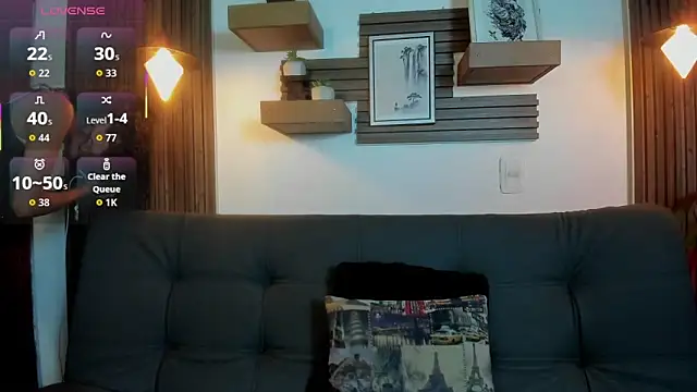 Layla 707 online show from October 8, 12:08 am