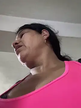 siri duque online show from February 6, 12:41 pm