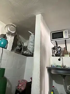 siri duque online show from February 9, 2:10 pm