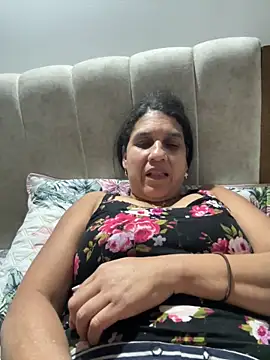 siri duque online show from April 3, 3:15 am