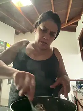 Snapshot of siri_duque chatting on April 30, 9:08 pm siri duque online show from April 30, 9:08 pm