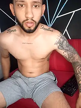 Snapshot of maxXximo777 chatting on December 11, 8:50 pm maxXximo777 online show from December 11, 8:50 pm