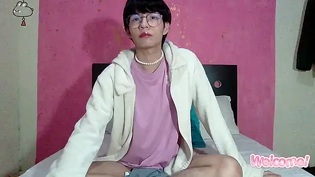 Snapshot of seung_vinblue chatting on December 7, 12:13 pm seung vinblue online show from December 7, 12:13 pm