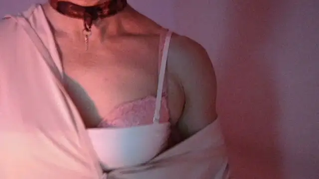 Reneta Rebekka Lopez online show from February 7, 7:06 pm