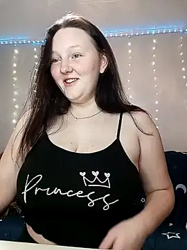 Snapshot of Aria__Dark chatting on December 4, 2:53 am Aria  Dark online show from December 4, 2:53 am