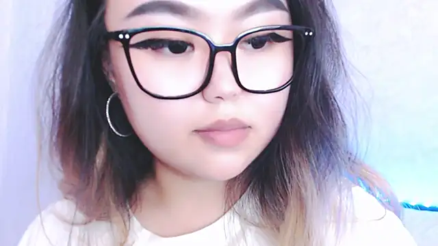 Snapshot of amelia_sunlight chatting on August 8, 8:00 pm amelia sunlight online show from August 8, 8:00 pm