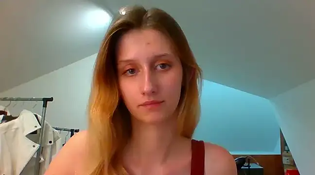 LUNA delight online show from December 6, 5:55 pm