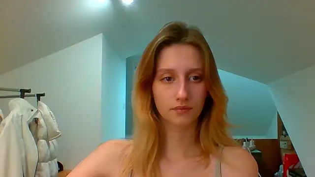 LUNA delight online show from December 20, 2:49 pm