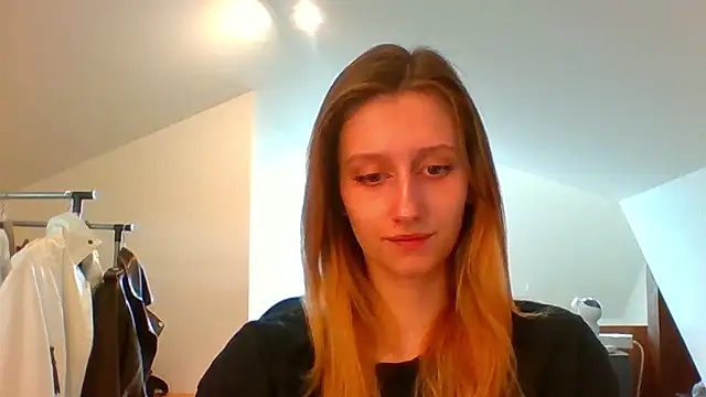 LUNA delight online show from March 5, 2:45 pm