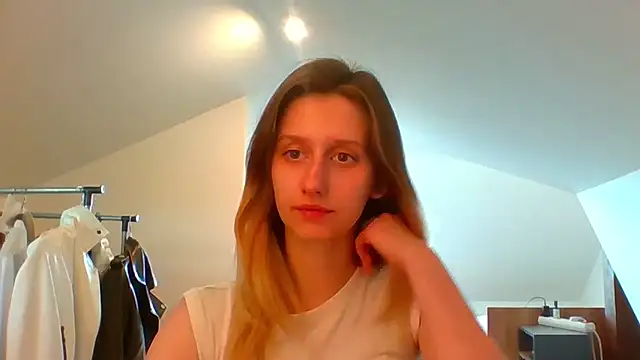 LUNA delight online show from March 10, 2:48 pm