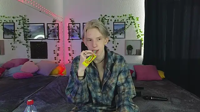 Ron Vils online show from March 13, 4:38 am