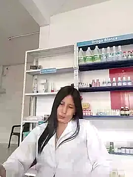 Megan jennerr online show from February 8, 7:59 pm