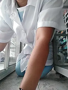 Megan jennerr online show from March 12, 7:06 pm