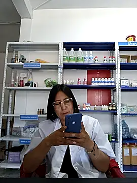 Megan jennerr online show from March 19, 1:40 pm