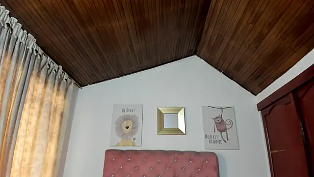 CelessteRedds online show from April 7, 12:27 pm