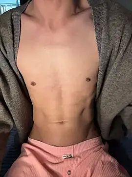 ADilil online show from April 4, 2:32 am