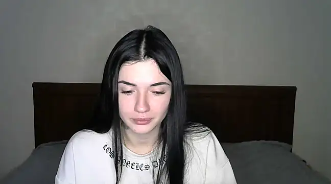 Liana diva online show from February 9, 1:44 am