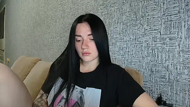 Liana diva online show from April 21, 4:45 pm