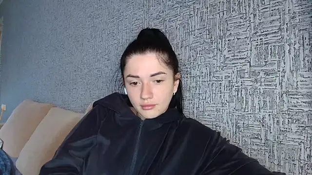 Liana diva online show from April 24, 10:50 am