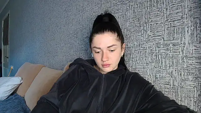 Liana diva online show from April 25, 9:01 am