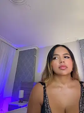 Mistyca online show from May 28, 11:40 am