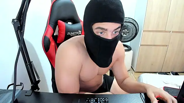 Calihotcaliente277 online show from February 12, 5:05 pm