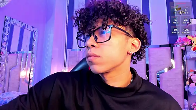 AkazaBoy  online show from March 30, 4:57 am