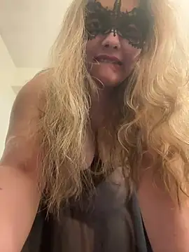 famous indian girl online show from March 4, 3:55 am