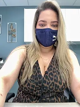 famous indian girl online show from October 3, 5:32 pm