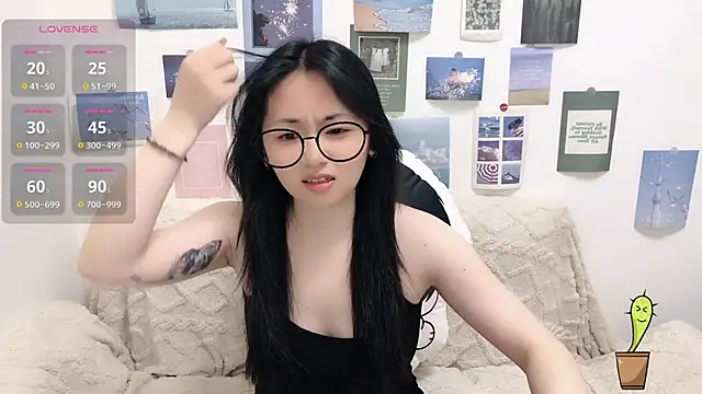 LiLiYbaby online show from March 6, 6:21 am