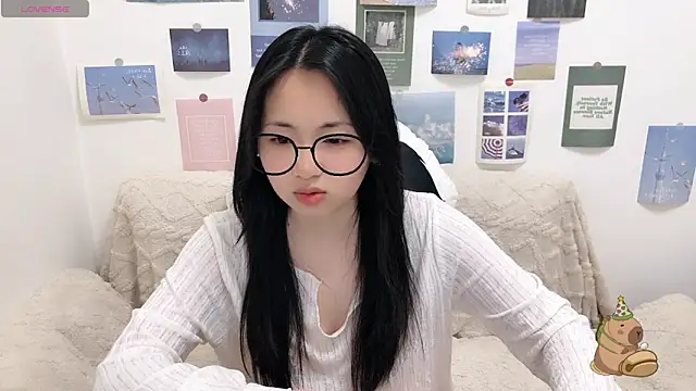 LiLiYbaby online show from March 12, 6:08 am