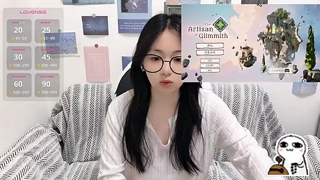 Snapshot of LiLiYbaby chatting on May 27, 6:54 am LiLiYbaby online show from May 27, 6:54 am