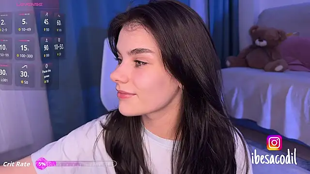 Snapshot of adriana_allien chatting on October 3, 8:50 pm adriana allien online show from October 3, 8:50 pm