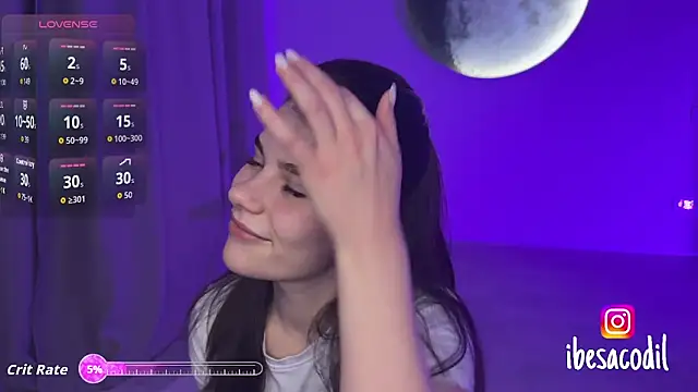 Snapshot of adriana_allien chatting on December 16, 9:09 pm adriana allien online show from December 16, 9:09 pm