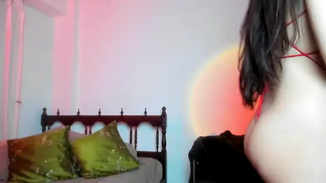 Snapshot of SailorxSindy chatting on December 24, 5:55 pm SailorxSindy online show from December 24, 5:55 pm