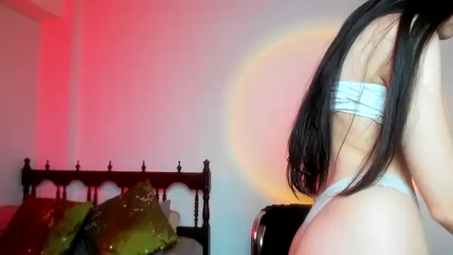 Snapshot of SailorxSindy chatting on December 26, 8:32 pm SailorxSindy online show from December 26, 8:32 pm