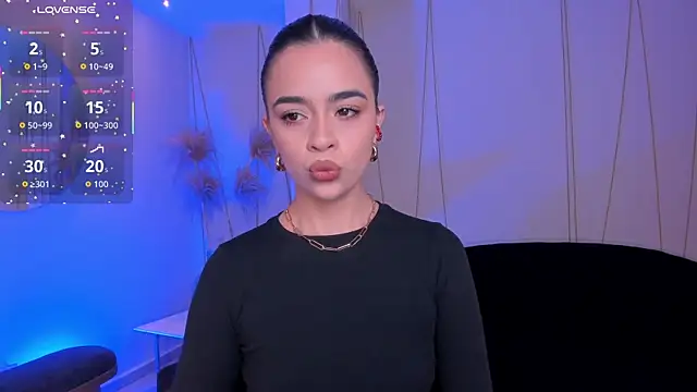 Snapshot of AlanaCraft chatting on December 19, 1:51 pm AlanaCraft online show from December 19, 1:51 pm