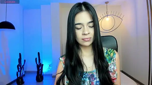 Snapshot of AlanaCraft chatting on January 18, 11:47 am AlanaCraft online show from January 18, 11:47 am