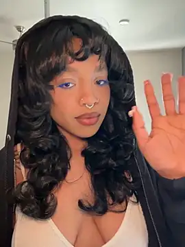 Snapshot of afavoredangel chatting on February 23, 12:09 am afavoredangel online show from February 23, 12:09 am