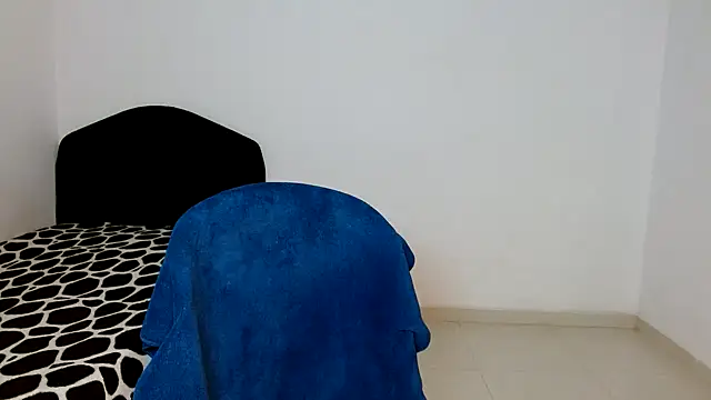 satisfactionx22 online show from January 23, 9:50 pm