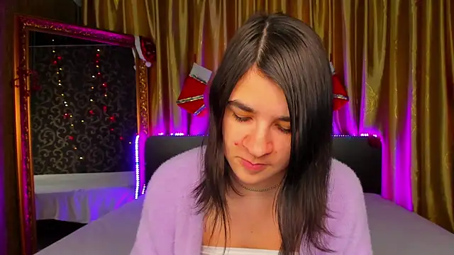  Polly Love  online show from January 6, 7:23 am