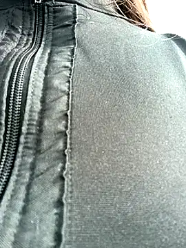 Snapshot of SAMANTHA-16_ chatting on December 17, 1:27 pm SAMANTHA-16 online show from December 17, 1:27 pm