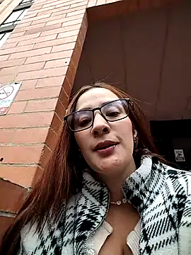 Snapshot of SAMANTHA-16_ chatting on January 9, 12:08 pm SAMANTHA-16 online show from January 9, 12:08 pm